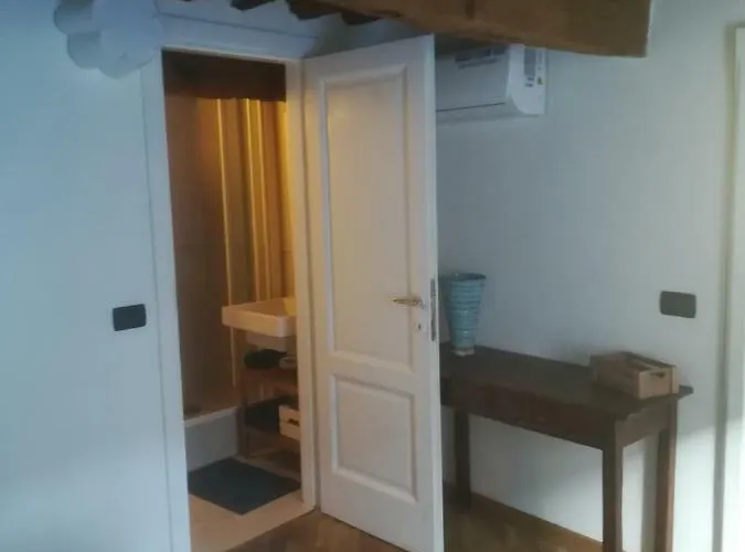 Sofia アパート ルッカ